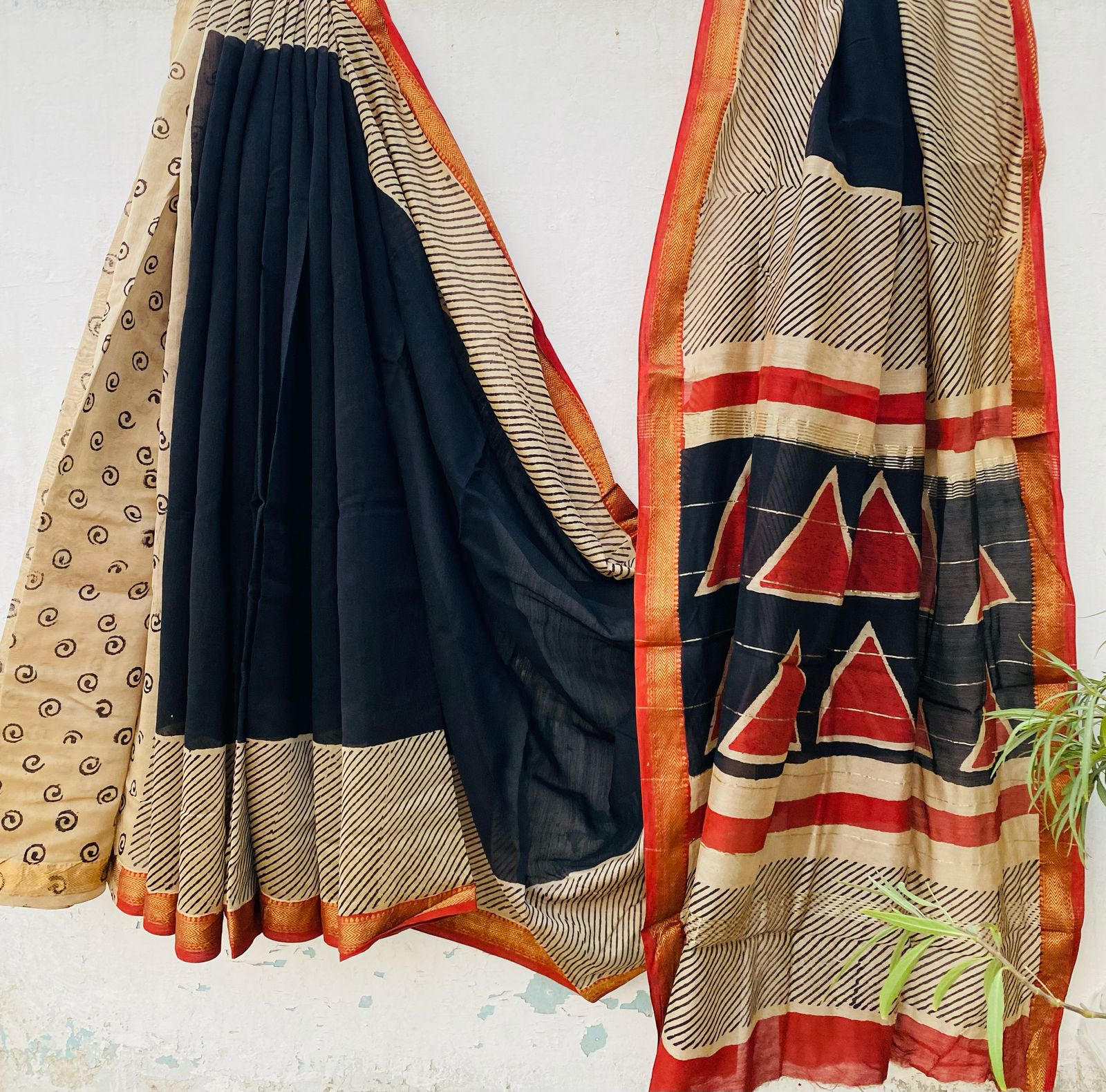 Maheshwari silk saree wholesale, hand block printed maroon black triangle motif, pure silk saree by Fabtexs